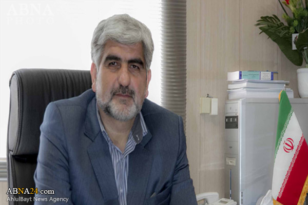 حاتمی: قرآن راه و روش زندگی را برای همه نسل ها بیان کرده است